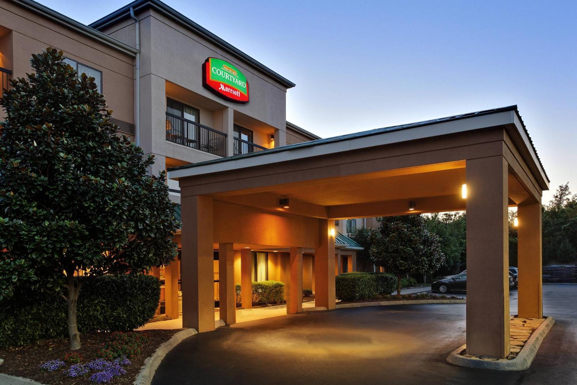 Courtyard Knoxville Cedar Bluff Экстерьер фото