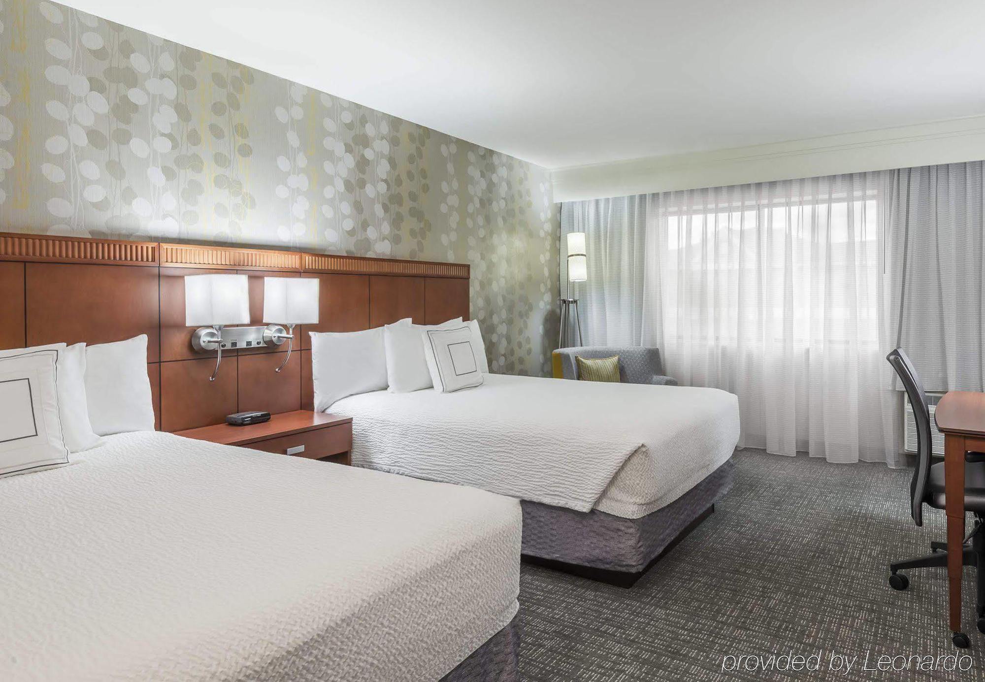 Courtyard Knoxville Cedar Bluff Экстерьер фото